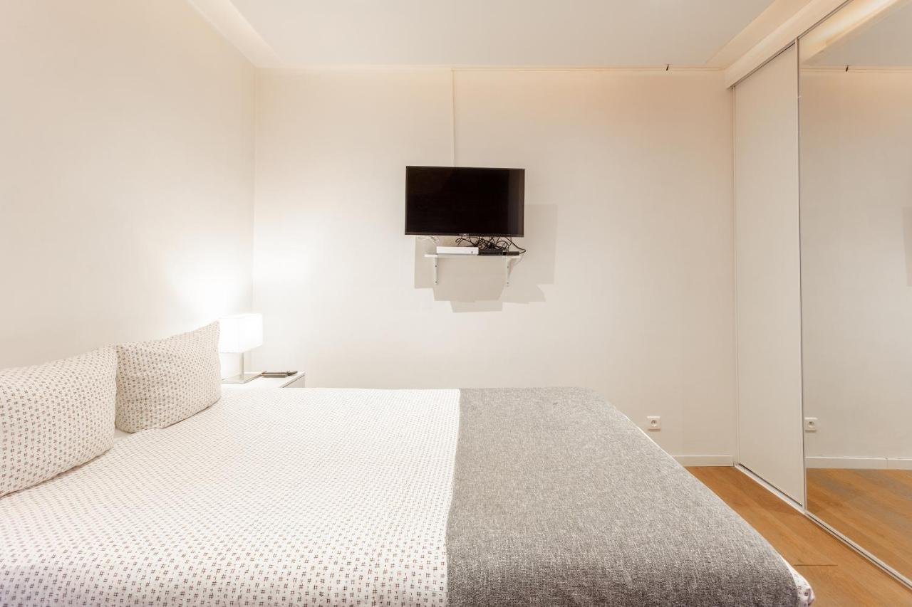 Victor Hugo Flat Apartment Paris Exterior photo